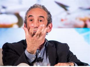 PRovoke19: Douglas Rushkoff Urges PR People To Join "Team Human"